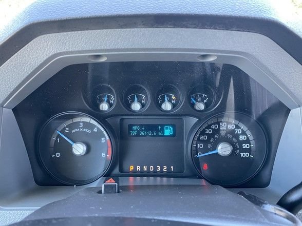 Used 2014 Ford F550 2WD Regular Cab Super Duty image 16