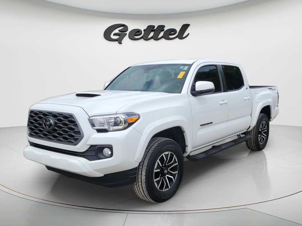 Used 2022 Toyota Tacoma TRD Sport w/ Technology Package image 9