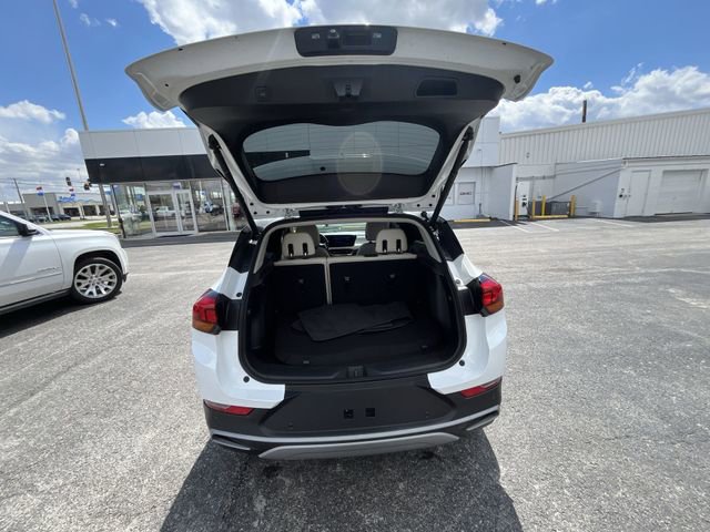 Certified 2024 Buick Encore GX Preferred w/ Advanced Technology Package FWD image 25