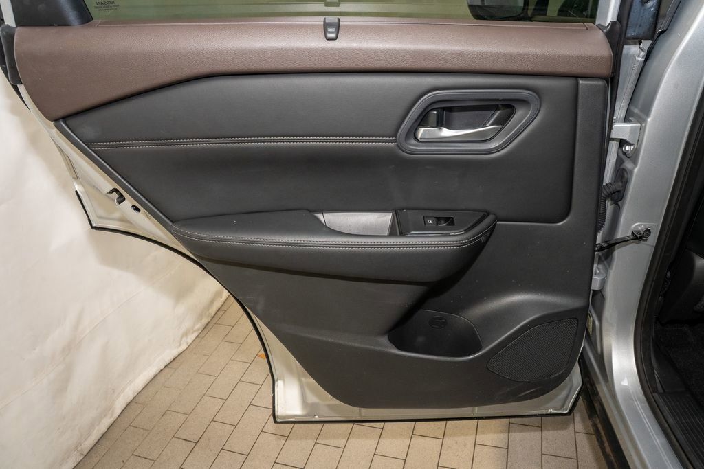 Certified 2023 Nissan Rogue SV w/ SV Premium Package image 11