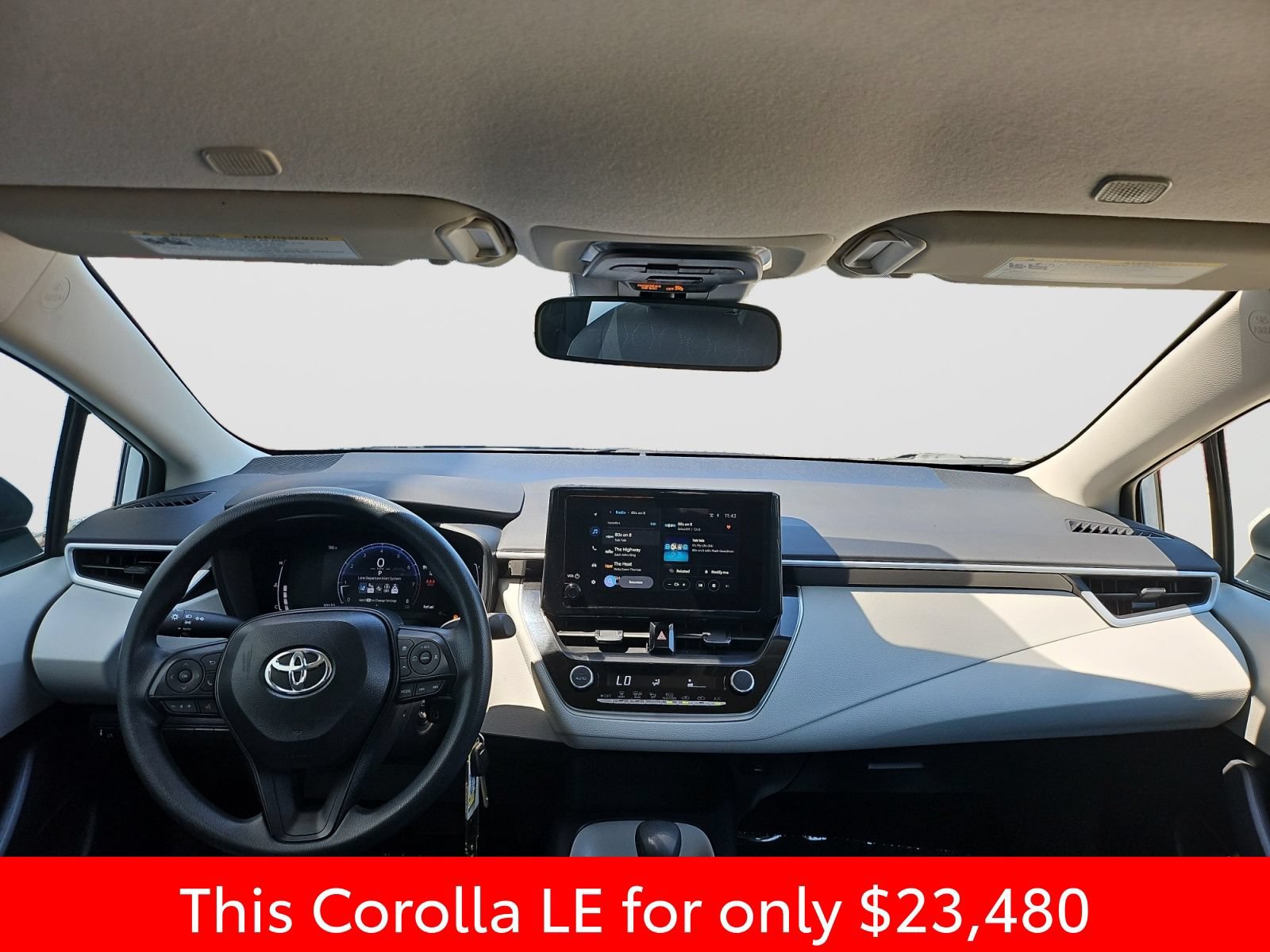 Used 2026 Toyota Corolla LE FWD image 32