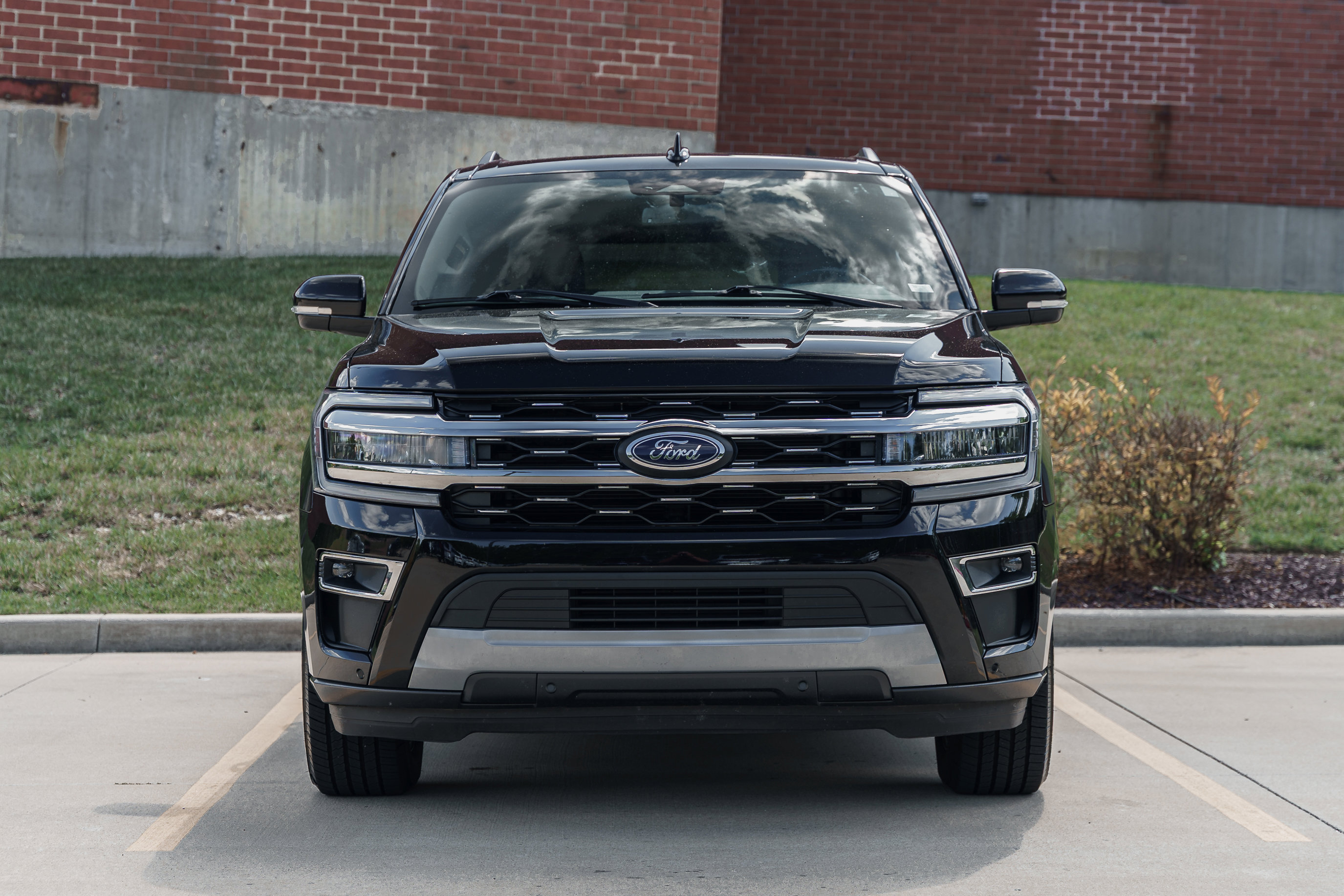 Used 2024 Ford Expedition Limited image 33