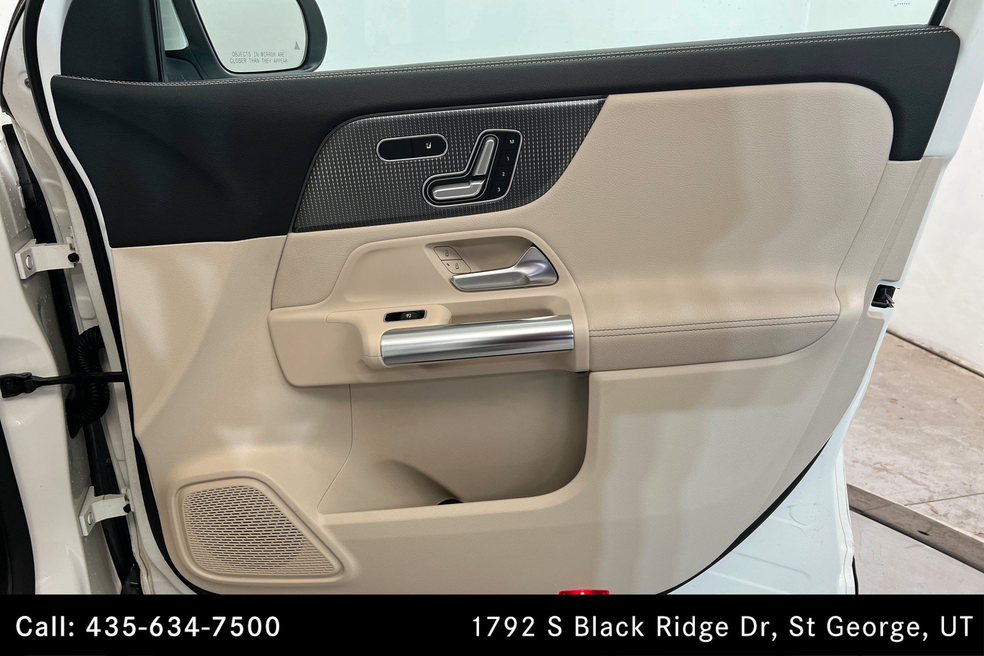 Certified 2022 Mercedes-Benz GLA 250 4MATIC w/ Premium Package Lite image 23