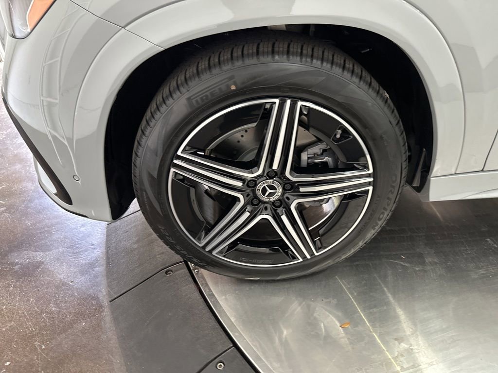 New 2026 Mercedes-Benz GLE 580 4MATIC image 34
