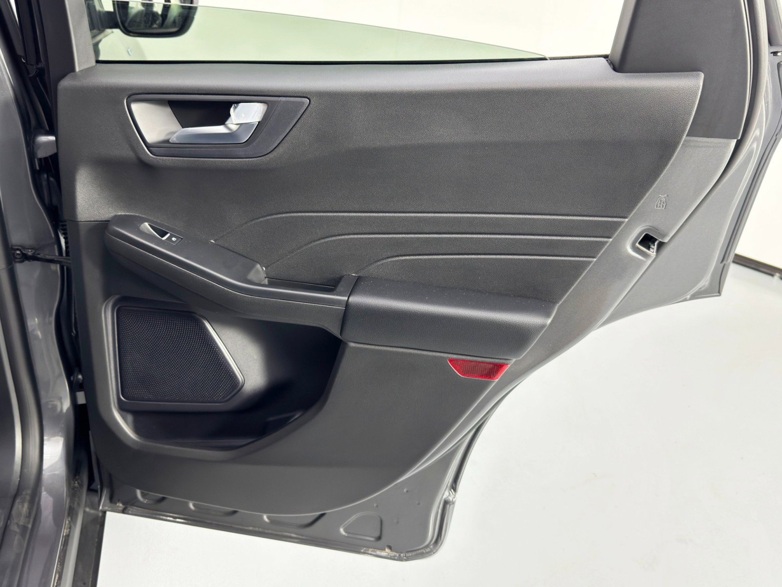 Used 2024 Ford Escape ST-Line Select w/ Tech Pack #1 image 38