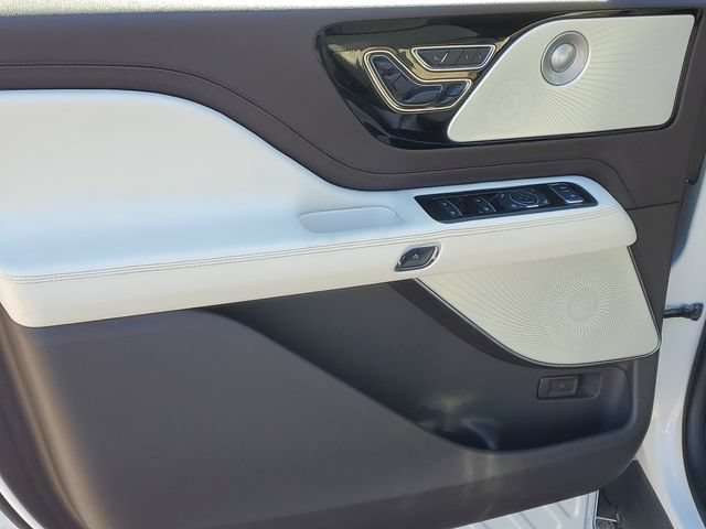 Used 2023 Lincoln Aviator Black Label w/ Dynamic Handling Package AWD/4WD image 5