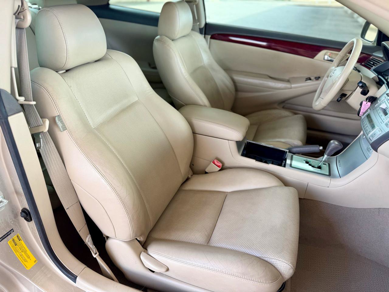 Used 2004 Toyota Solara SLE FWD image 13