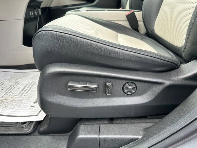 Used 2025 Honda Odyssey Elite image 21