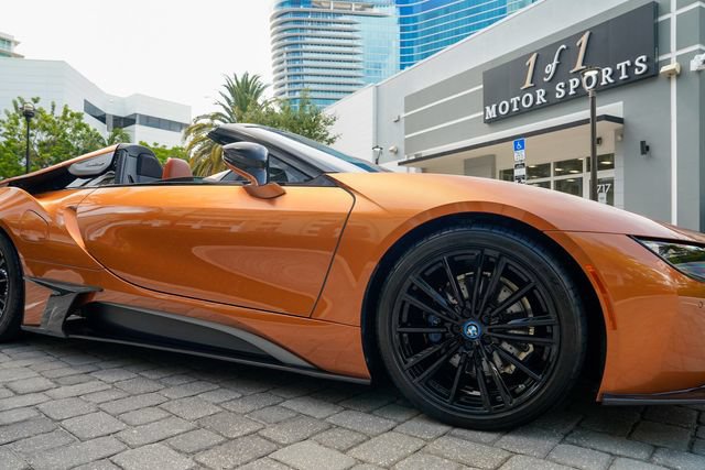 Used 2019 BMW i8 Roadster AWD/4WD image 36