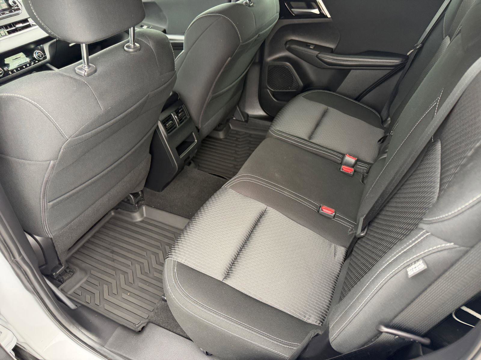 Used 2022 Mitsubishi Outlander ES AWD/4WD image 37