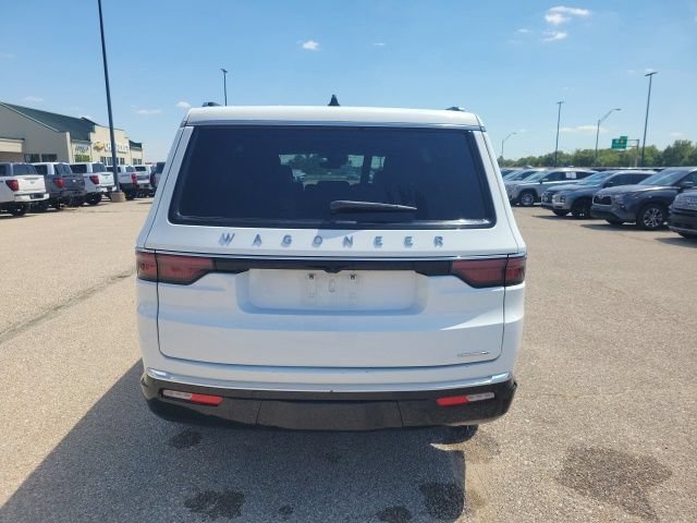 Used 2024 Jeep Wagoneer Series II AWD/4WD image 25