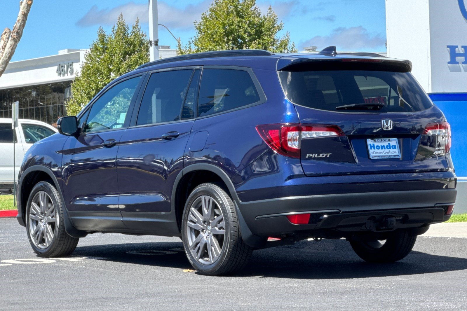 Used 2022 Honda Pilot Sport image 3