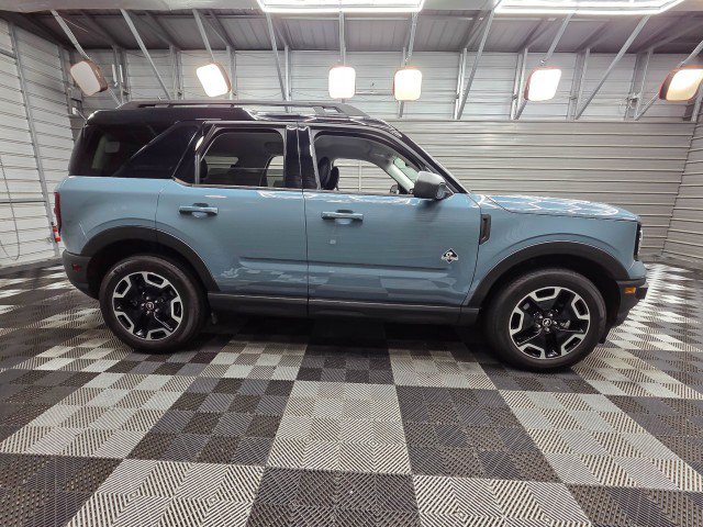 Used 2023 Ford Bronco Sport Outer Banks w/ Tech Package AWD/4WD image 10