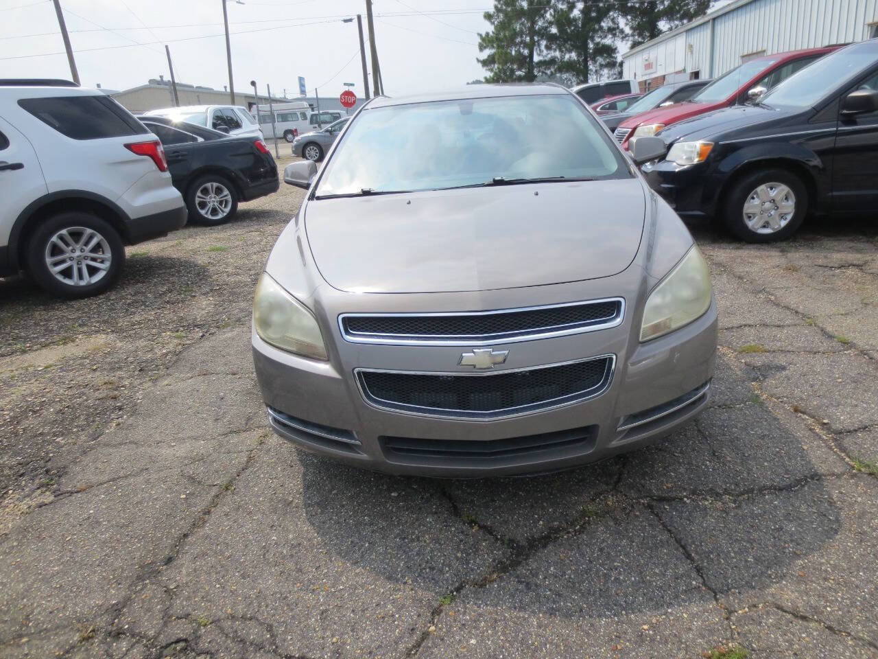 Used 2008 Chevrolet Malibu LT w/ HFV6 Engine Package FWD image 3