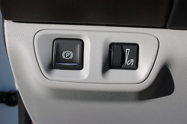Used 2021 GMC Acadia SLT w/ Premium Package AWD/4WD image 15