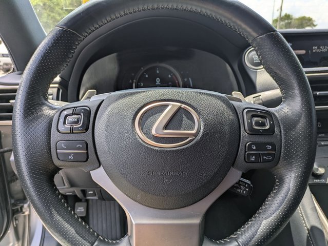 Used 2019 Lexus IS 300 F Sport w/ F Sport Package RWD image 12