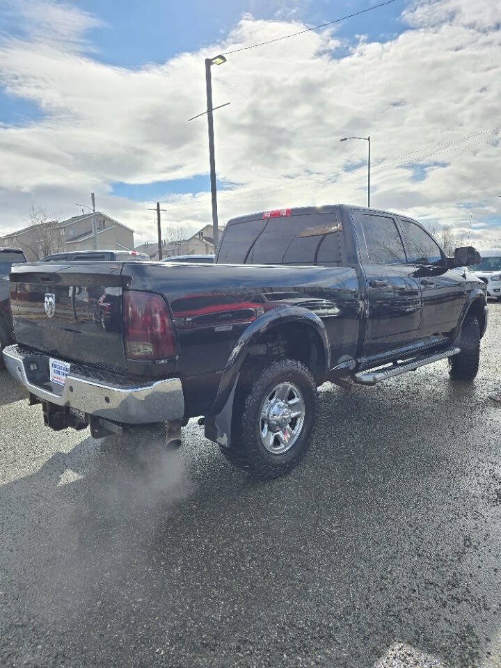 Used 2017 RAM 2500 Tradesman w/ Chrome Appearance Group AWD/4WD image 7