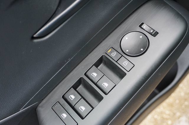 Used 2026 Hyundai Kona SEL Sport FWD image 11