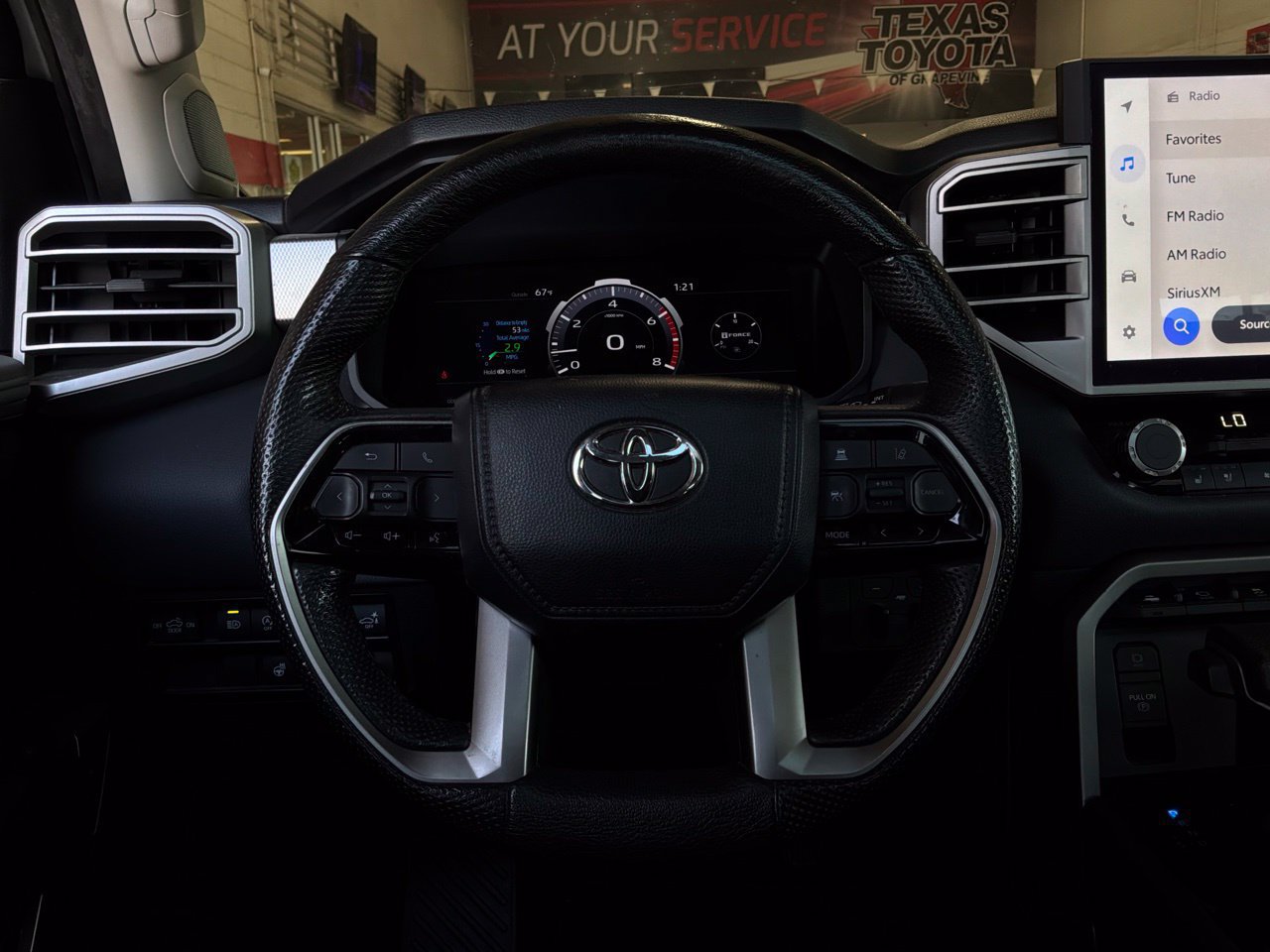 Used 2024 Toyota Tundra Limited AWD/4WD image 45