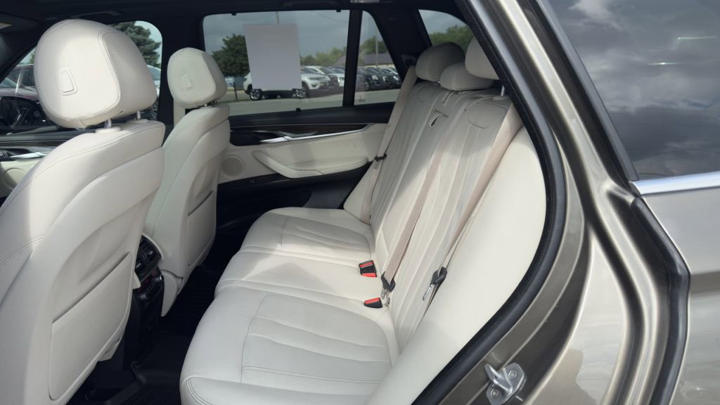 Used 2018 BMW X5 sDrive35i RWD image 22