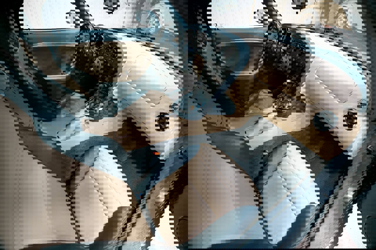 Used 2007 Pontiac Solstice Convertible w/ Premium Package image 18