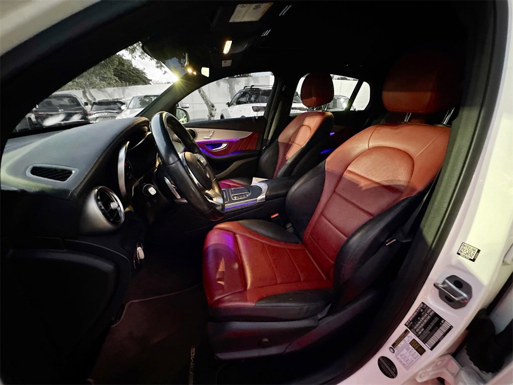 Used 2022 Mercedes-Benz GLC 300 4MATIC Coupe image 23