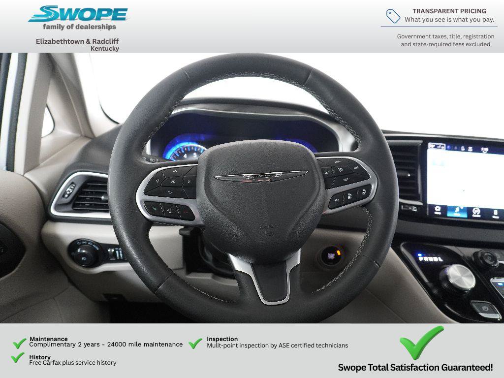 Used 2024 Chrysler Pacifica Touring-L FWD image 17