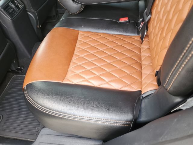 Used 2019 Nissan Rogue SV w/ Premium Package AWD/4WD image 15