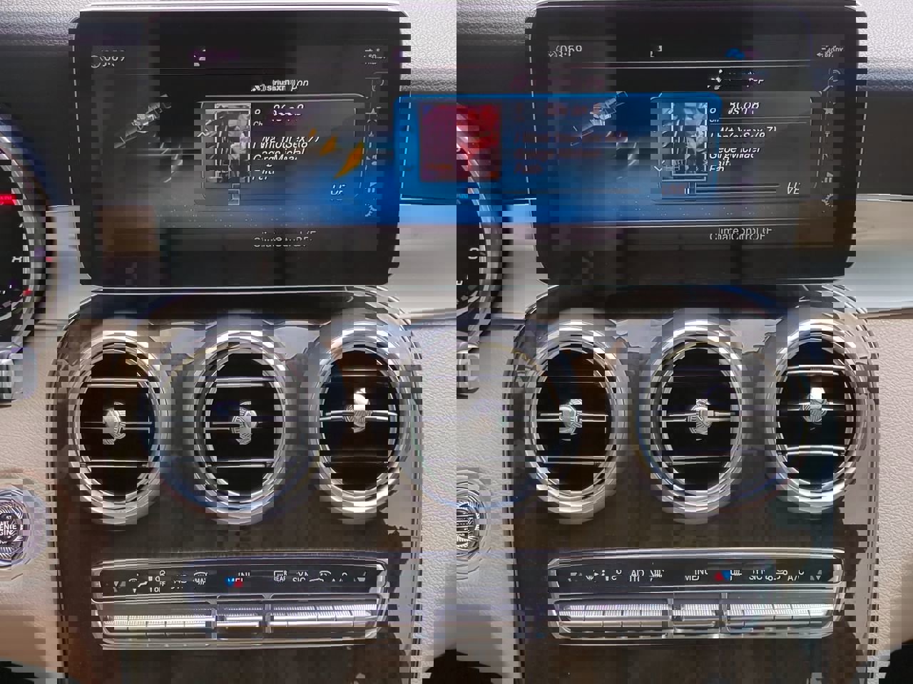 Used 2020 Mercedes-Benz C 300 Sedan image 17