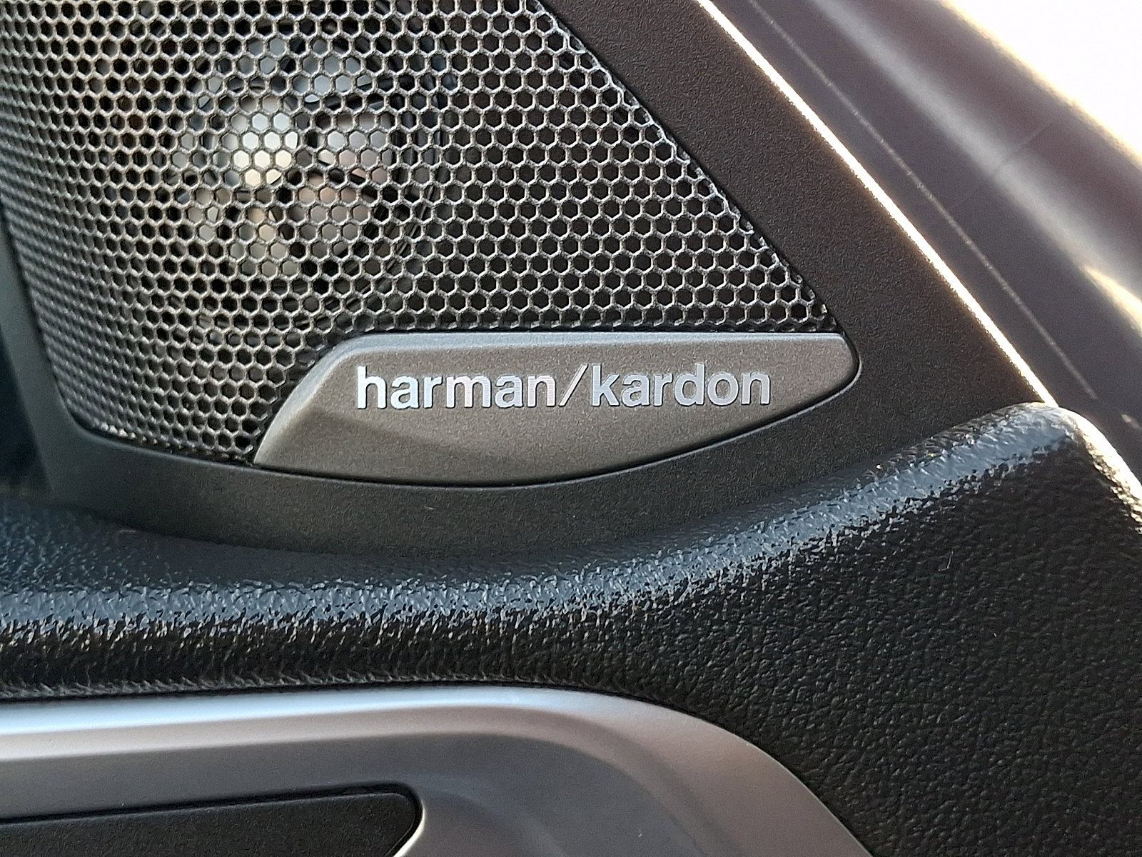 Used 2022 BMW M4 xDrive Competition w/ Executive Package image 31