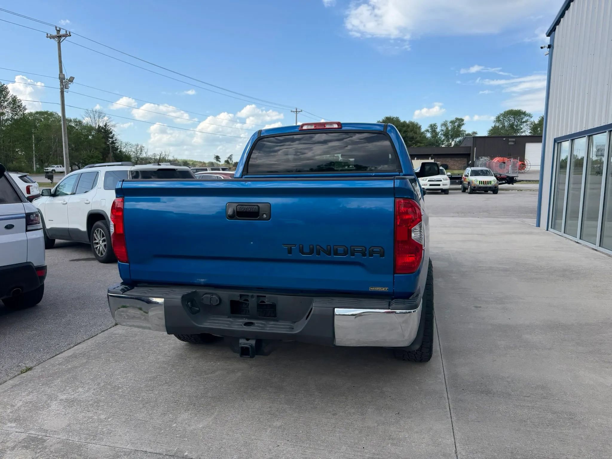 Used 2016 Toyota Tundra SR5 w/ TRD Off Road Package image 25