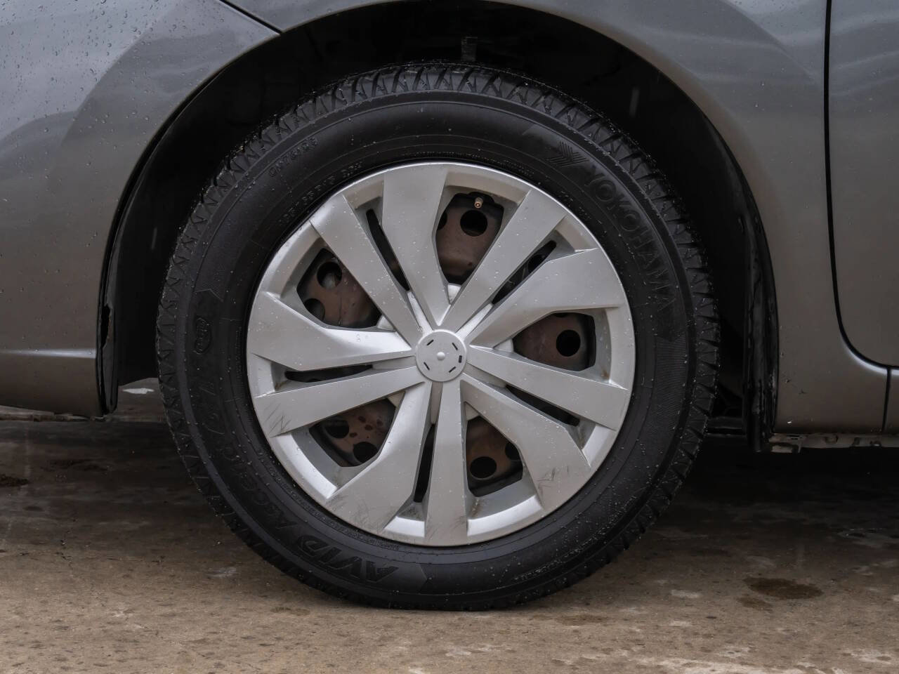 Used 2017 Nissan Versa Note SV image 36