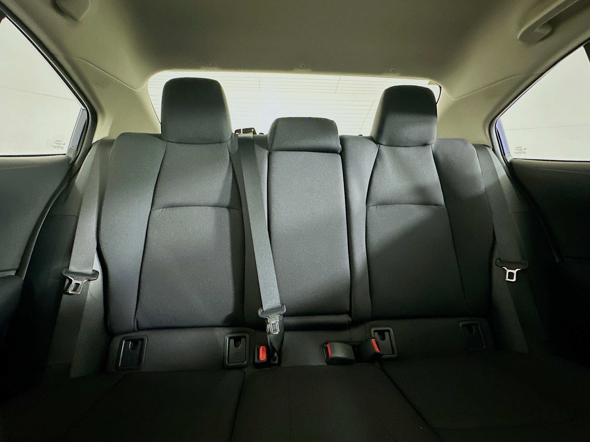 Used 2024 Toyota Corolla LE FWD image 29