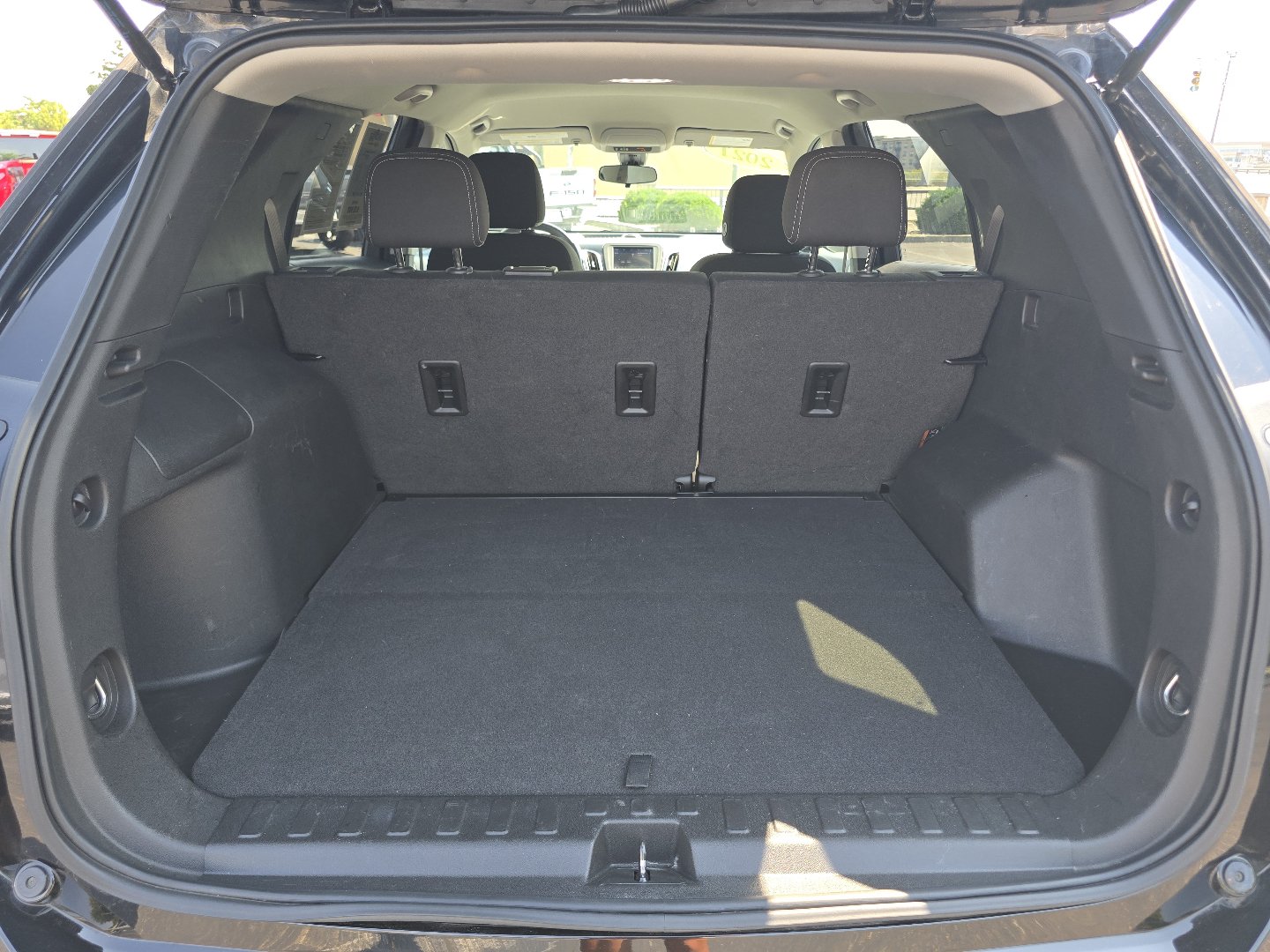 Certified 2021 Chevrolet Equinox LS w/ LS Convenience Package FWD image 22