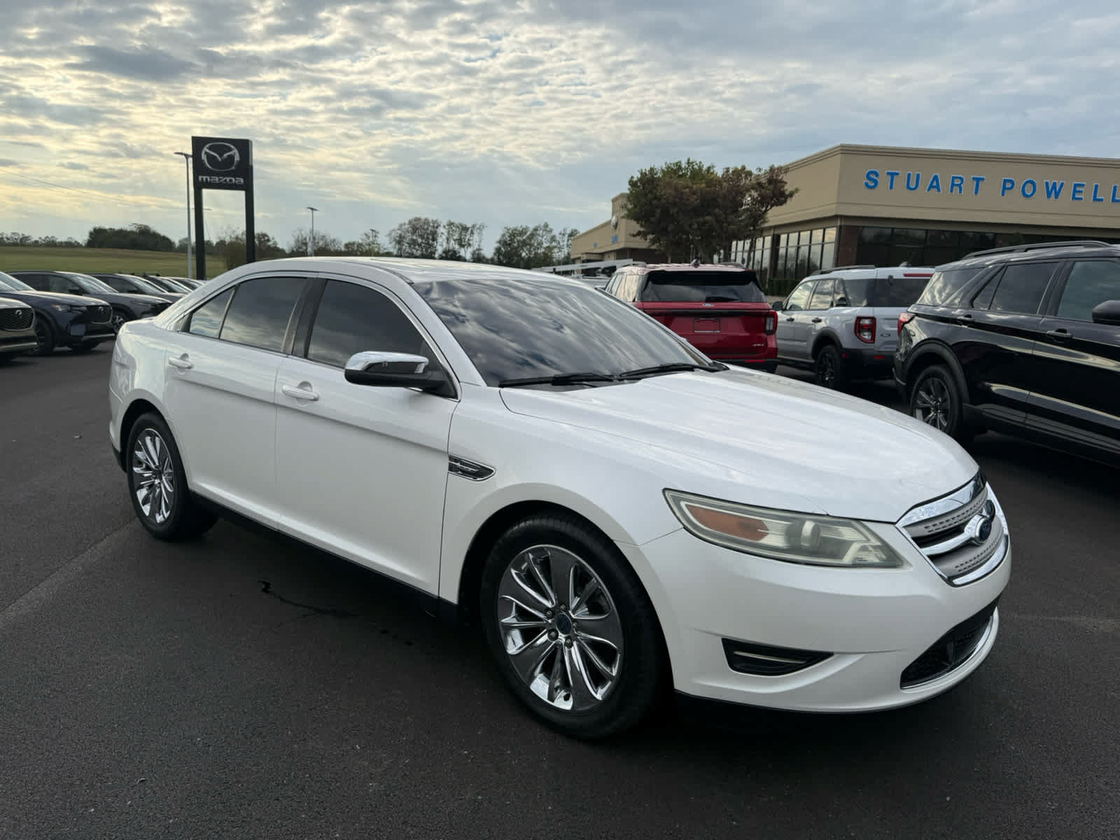 Used 2010 Ford Taurus Limited