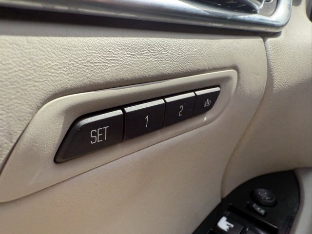 Used 2014 Cadillac XTS Platinum image 12