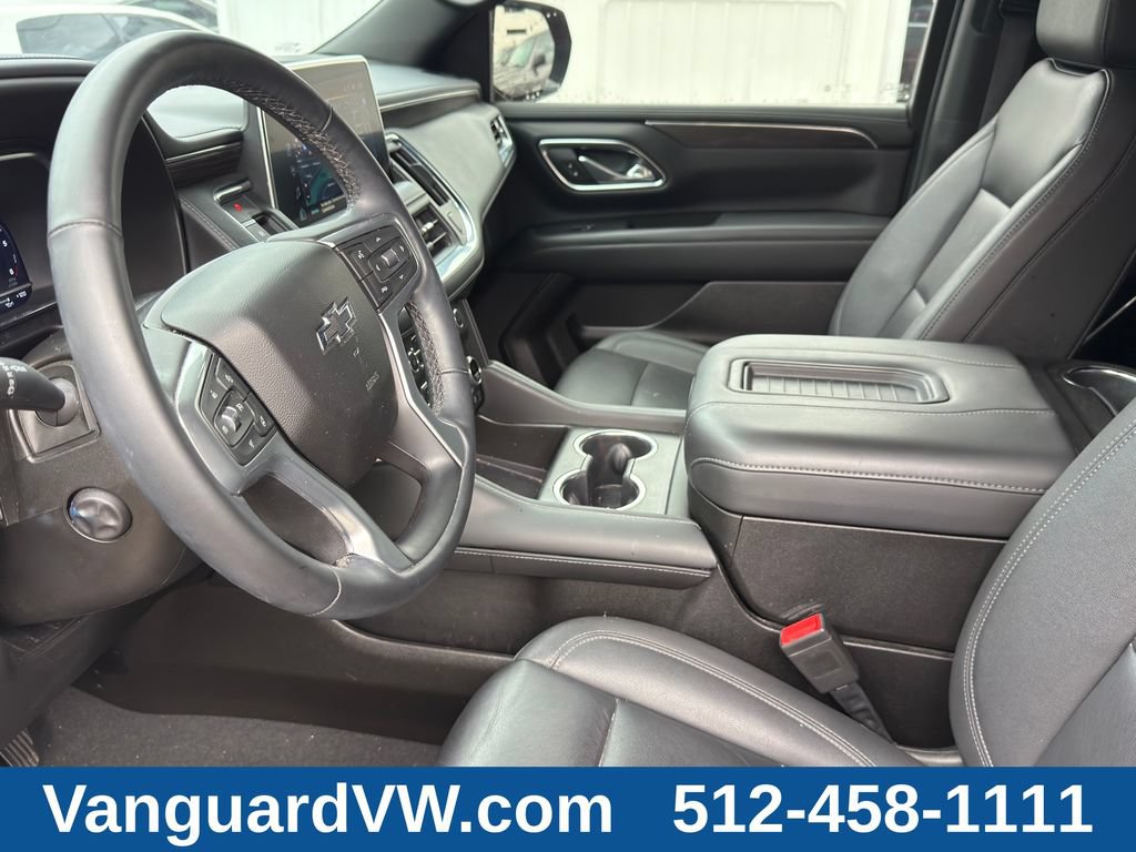 Used 2023 Chevrolet Tahoe Z71 w/ Luxury Package AWD/4WD image 12