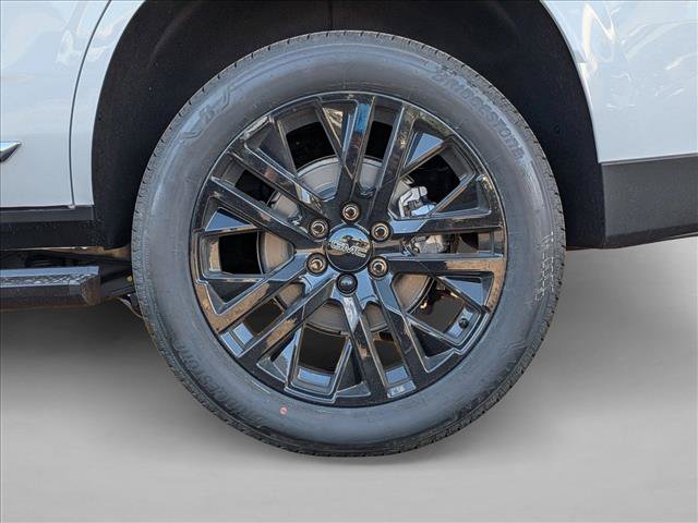 New 2026 GMC Yukon Denali w/ Sun & Power Step Package AWD/4WD image 10