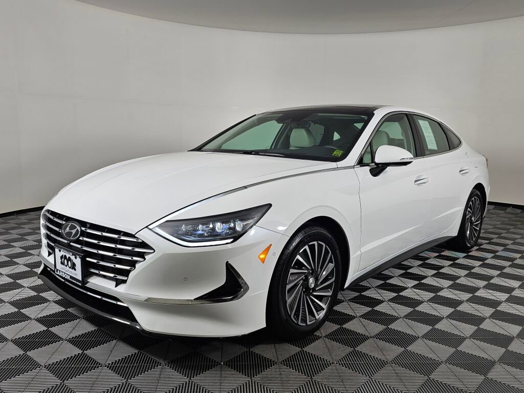 Used 2023 Hyundai Sonata Limited w/ Cargo Package image 7