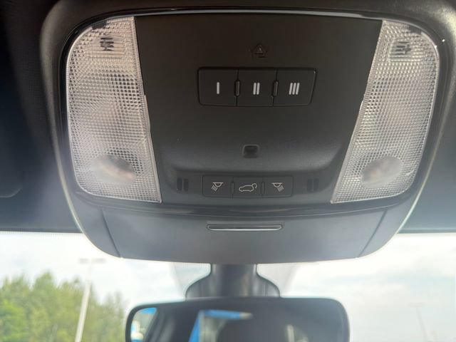 Used 2025 Dodge Durango GT AWD/4WD image 26
