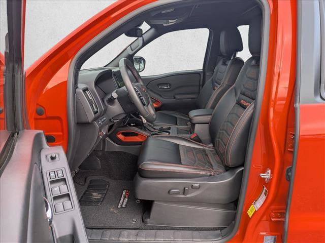 Used 2025 Nissan Frontier PRO-4X w/ Pro Premium Package AWD/4WD image 16