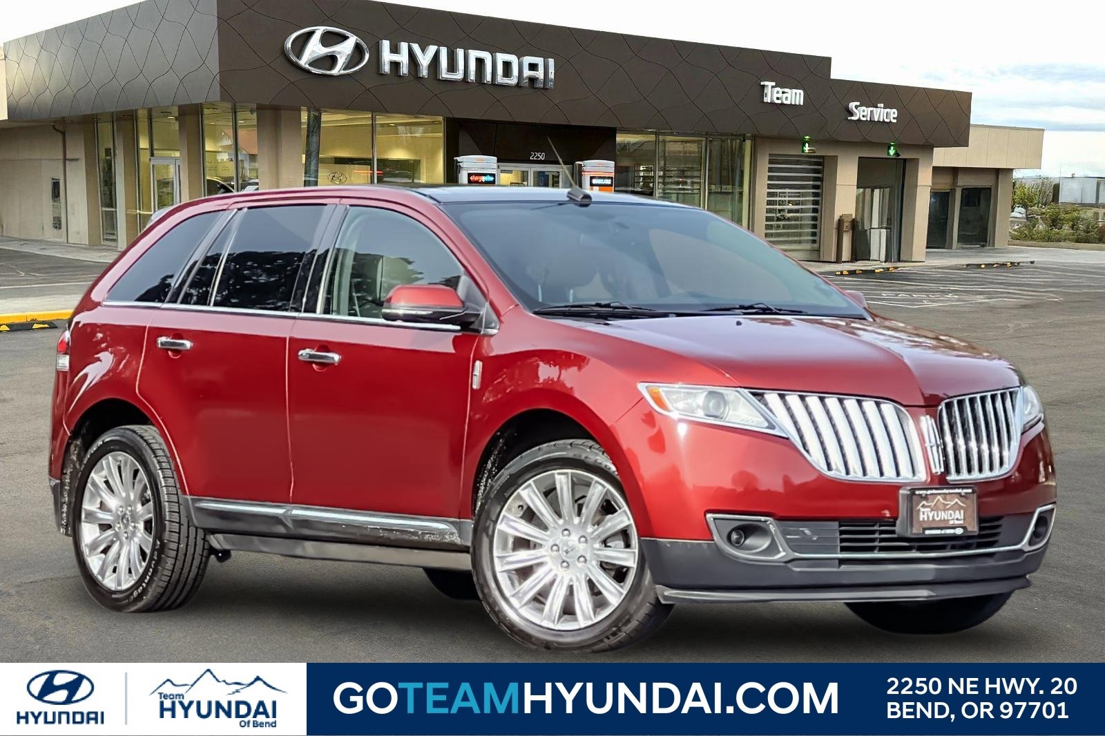 Used 2015 Lincoln MKX AWD w/ Equipment Group 102A image 1