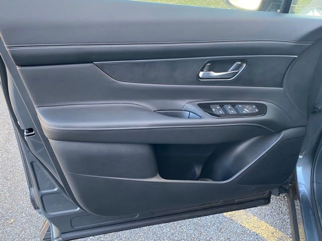 New 2025 Nissan Murano SV w/ Cargo Package image 12