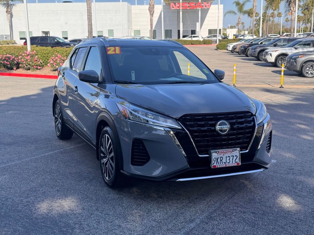 Certified 2021 Nissan Kicks SV FWD image 2