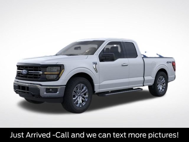 New 2026 Ford F150 XLT w/ XLT Chrome Appearance Package