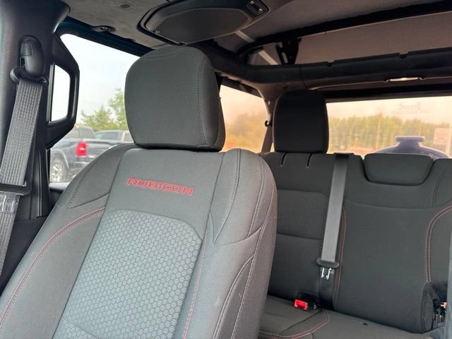 Used 2019 Jeep Wrangler Unlimited Rubicon w/ LED Lighting Group AWD/4WD image 31