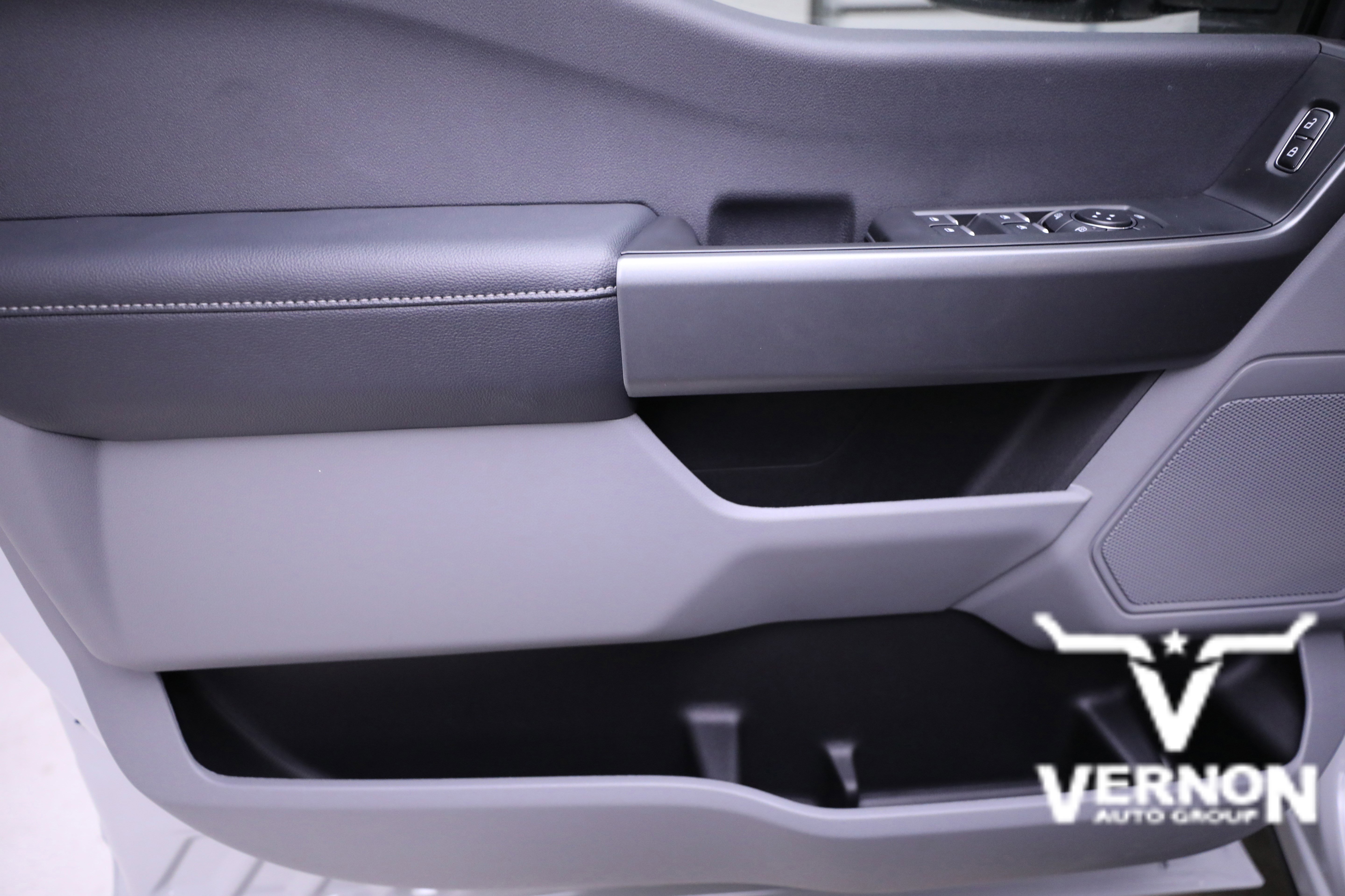 New 2026 Ford F250 XL w/ STX Appearance Package image 17