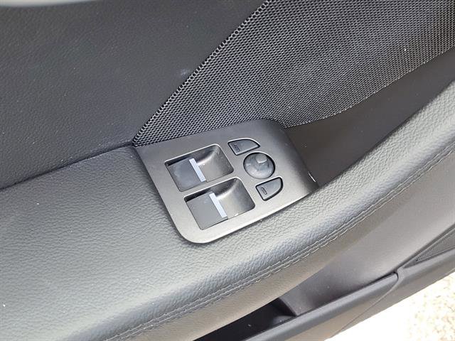 Used 2023 Jaguar F-TYPE P450 image 15