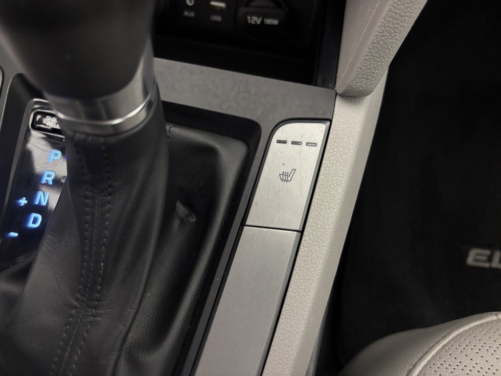 Used 2017 Hyundai Elantra Limited w/ Limited Tech Package 04 image 28