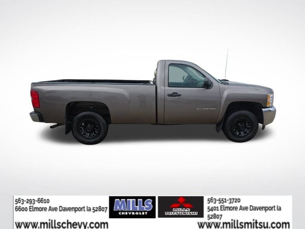 Used 2013 Chevrolet Silverado 1500 W/T w/ LS Package AWD/4WD image 6